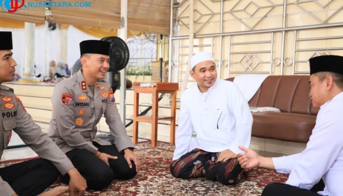 Perkuat Sinergi Ulama-Umara, Kapolres Kediri Kota Hadiri Haul KH Imam Yahya Mahrus ke-XV di Ponpes Al Mahrusiyah