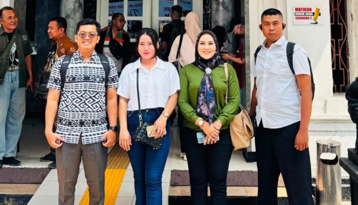 Polrestabes Surabaya Mangkir Sidang Praperadilan Kasus Pengeroyokan Sambikerep, Korban Menanti Kepastian Hukum