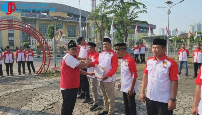 Peringati HUT RI ke-81, DPD LSM LIRA Sidoarjo Bagikan Sembako dan Tegaskan Komitmen Kontrol Sosial