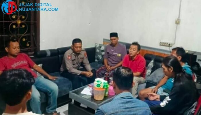 SKANDAL MESUM DI BALAI DESA PUTAT LOR: Dua Oknum Perangkat Dipergoki Warga, Terancam Sanksi Pemecatan
