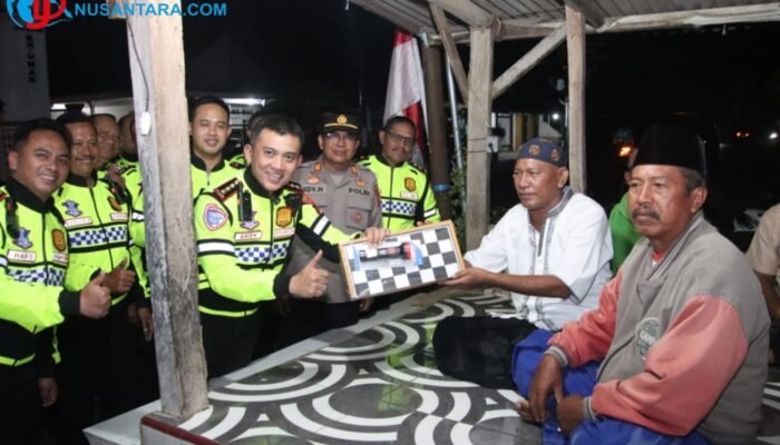Perkuat Sinergi Warga, Kombes Ariek Indra Sentanu Pimpin Program Polisi Menyapa di Sumenep