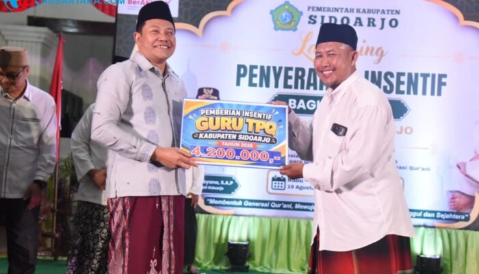 Bupati Sidoarjo Kucurkan Insentif Rp23 Miliar untuk 5.500 Guru Ngaji