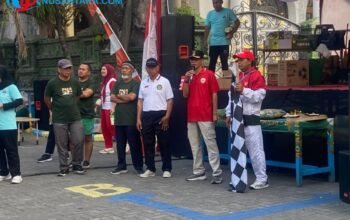 Kades Sidokepung Tegaskan Komitmen Pembangunan 8 Tahun Saat Sapa Warga di Puncak HUT ke-81 RI