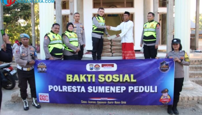 Dukung Sarana Ibadah Warga, Kapolresta Sumenep Serahkan Bantuan Pembangunan Masjid Hidayatullah