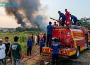 Pembakaran Sampah Picu Kebakaran 3 Gudang Afalan di Domas Menganti, Kerugian Ditaksir Ratusan Juta