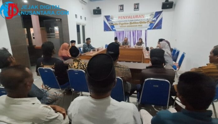 Hampir 5 Tahun LPJ HIPPAM Katimoho Buram, Ratusan Warga Geruduk Balai Desa Kedamean Gresik