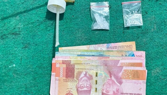 Polsek Kangean Sumenep Ringkus Pengedar Sabu di Arjasa, Barang Bukti dan Uang Tunai Disita