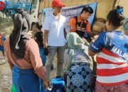 AWAS dan BPBD Sampang Tembus Medan Terjal Salurkan Air Bersih ke Desa Pajeruan