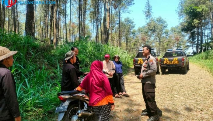 Langkah Antisipasi Karhutla di Lereng Gunung Kawi, Polsek Wagir Patroli dan Sosialisasi Larangan Bakar Lahan