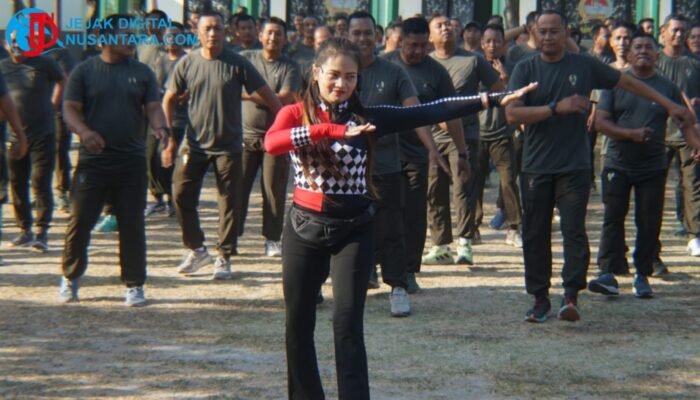 Olahraga Bersama dan Jamdan, Dandim 0817/Gresik Ajak Prajurit Jaga Kebugaran dan Soliditas