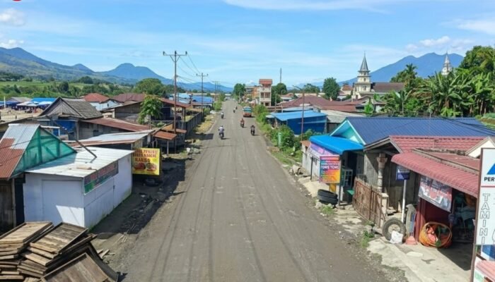 Senyum Warga Berastagi: Jalan Udara Akhirnya Mulus Setelah Hampir 10 Tahun Terbengkalai