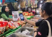 Dukung Digitalisasi Pasar Tradisional, BRI RO Surabaya Fasilitasi WiFi Gratis untuk Transaksi QRIS di Pasar Keputran