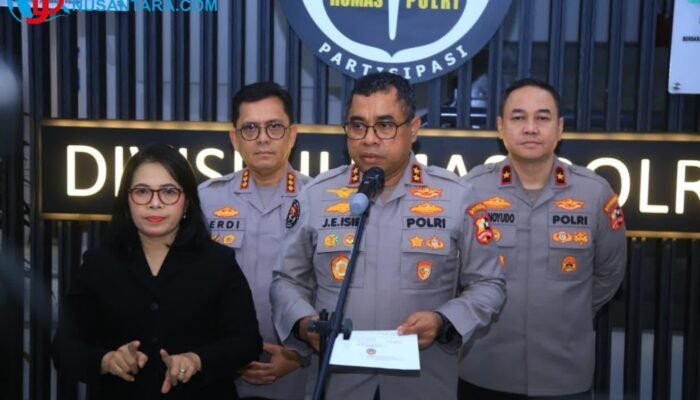 Polri Tebal Personel Brimob Lintas Daerah Padamkan Karhutla di Sumsel dan Kalteng