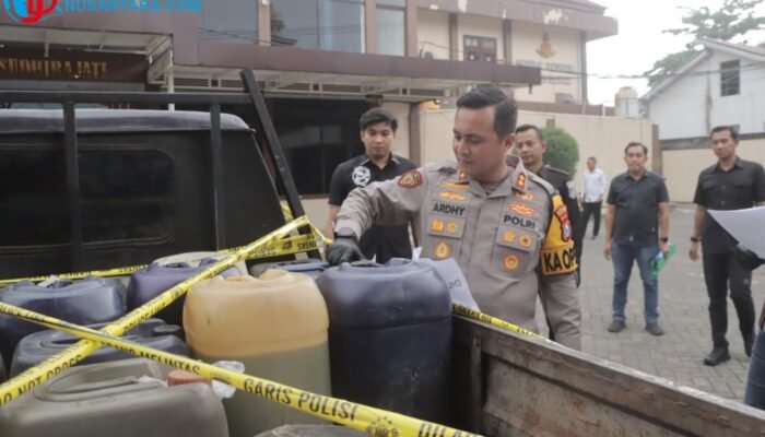 Polres Blitar Bongkar Penimbunan 1.030 Liter BBM Bersubsidi: Modus Keliling SPBU Pakai Barcode MyPertamina Terbongkar